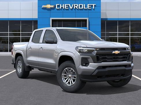 New 2026 Chevrolet Colorado LT w/ LT Convenience Package AWD/4WD image 7