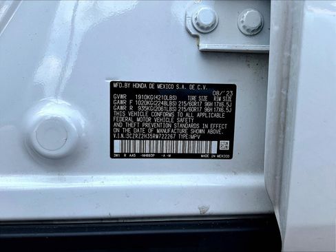 Used 2024 Honda HR-V LX image 18