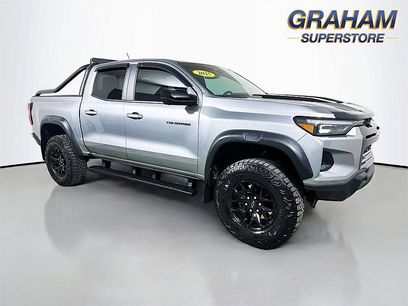 Used 2025 Chevrolet Colorado ZR2 w/ Midnight Edition