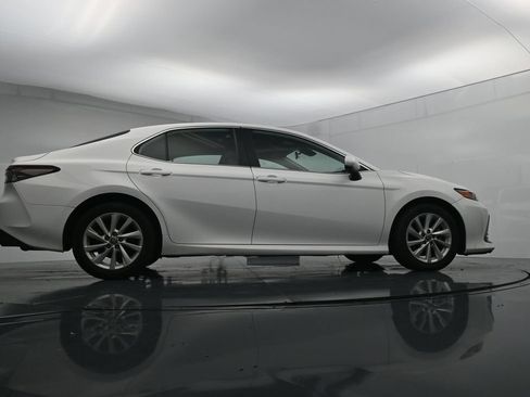Used 2024 Toyota Camry LE FWD image 24