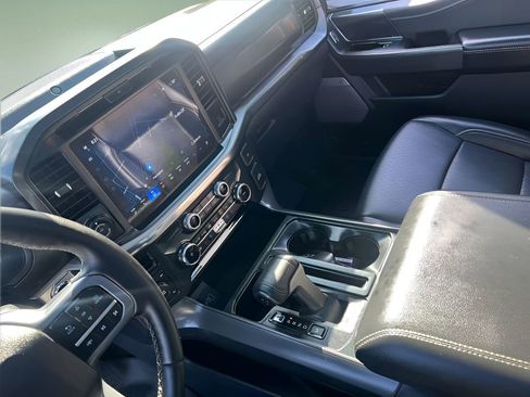 Used 2025 Ford F150 Lariat AWD/4WD image 20