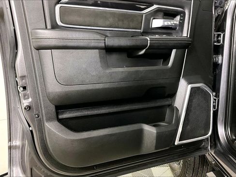 Used 2022 RAM 3500 Laramie w/ Night Edition image 23