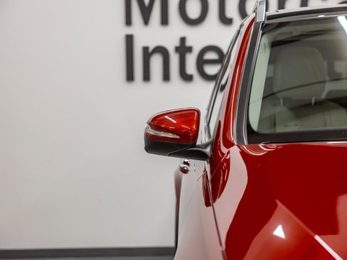 Used 2024 Mercedes-Benz GLE 350 4MATIC image 10