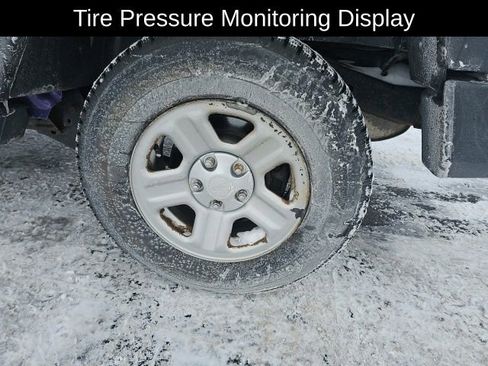 Used 2017 Jeep Wrangler Unlimited Sport w/ Connectivity Group image 12