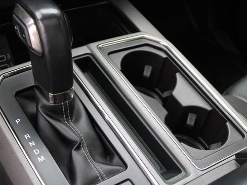 Used 2019 Ford F150 Raptor w/ Equipment Group 802A Luxury AWD/4WD image 15