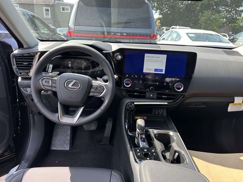 New 2025 Lexus NX 350 AWD w/ Accessory Package (2T) image 18