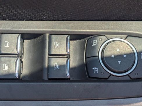 Used 2023 Ford F150 XLT AWD/4WD image 12