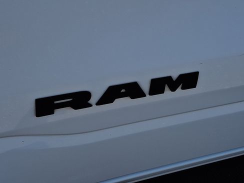 Certified 2023 RAM 1500 Big Horn AWD/4WD image 32