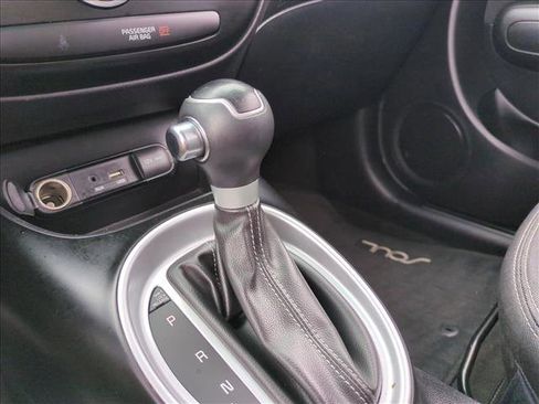 Used 2018 Kia Soul + FWD image 12