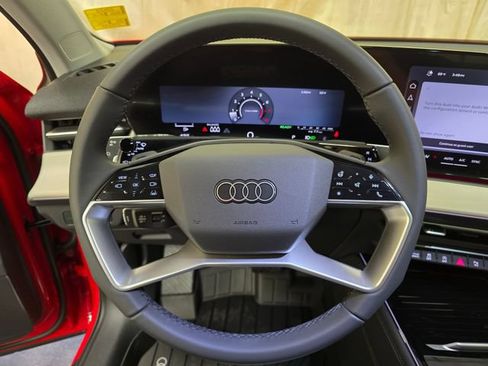 New 2026 Audi Q3 quattro 2.0T AWD/4WD image 17