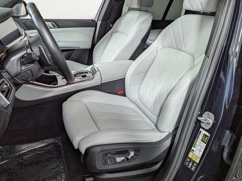 Certified 2023 BMW X5 M50i w/ Executive Package image 19