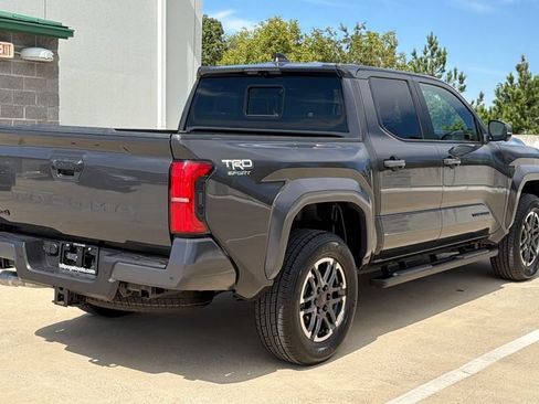 Used 2026 Toyota Tacoma TRD Sport w/ TRD Sport Premium Package AWD/4WD image 4