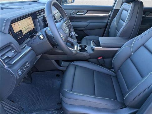 New 2026 GMC Terrain Denali image 4