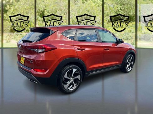 Used 2016 Hyundai Tucson Sport image 5