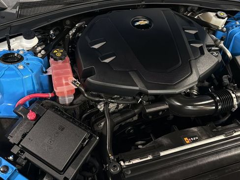 Used 2022 Chevrolet Camaro LT RWD image 35