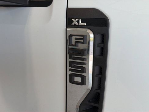 Certified 2026 Ford F250 XL w/ XL Chrome Package AWD/4WD image 31