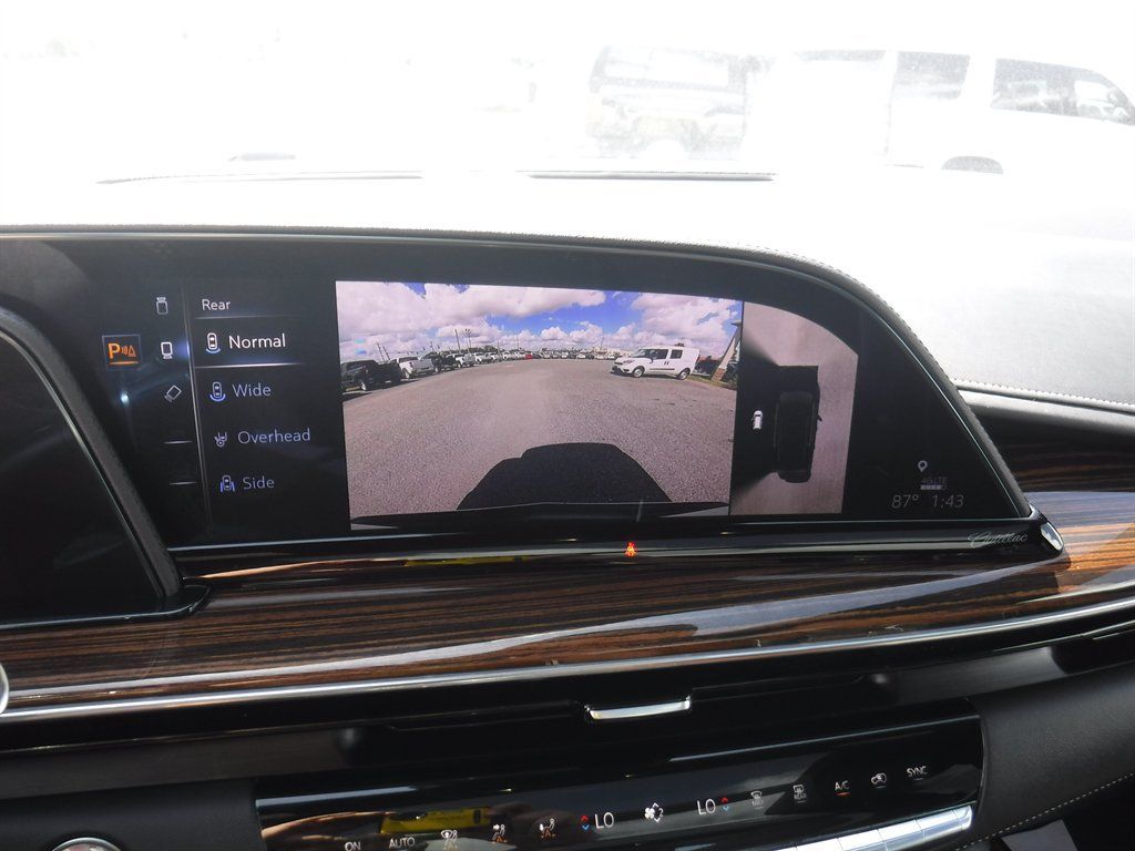 Used 2023 Cadillac Escalade ESV Premium Luxury RWD image 23