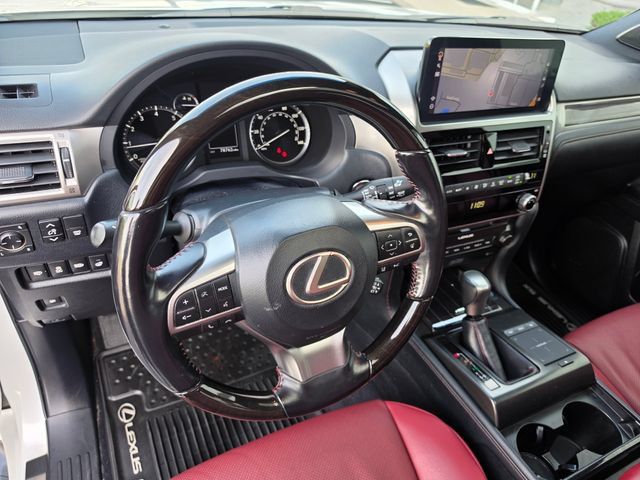 Used 2022 Lexus GX 460 Premium w/ Accessory Package AWD/4WD image 23
