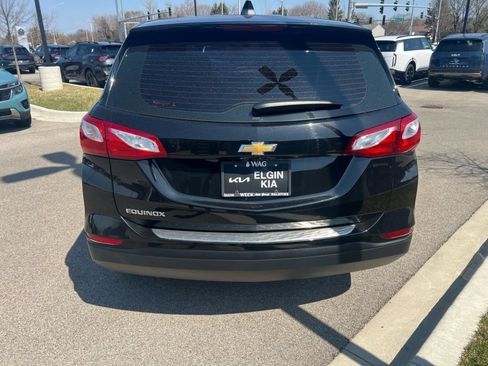 Used 2020 Chevrolet Equinox LS FWD image 4
