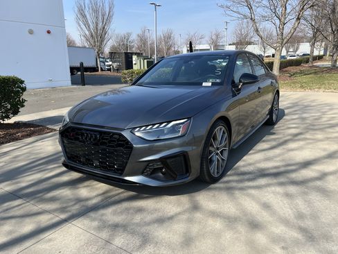 Used 2023 Audi S4 Premium Plus w/ Premium Plus Package image 5