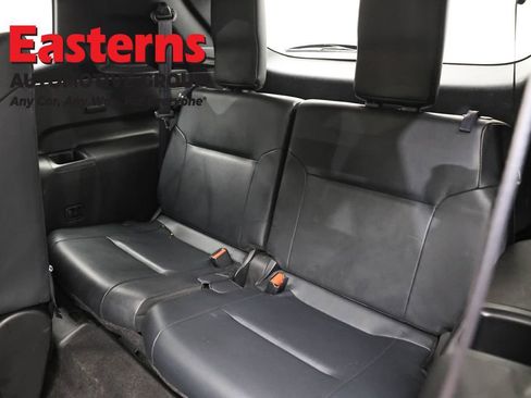 Used 2024 Mitsubishi Outlander SE AWD/4WD image 25