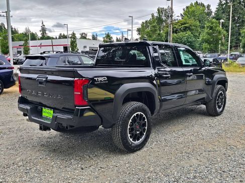 New 2026 Toyota Tacoma TRD Off-Road AWD/4WD image 7