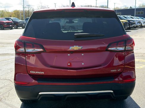 Used 2023 Chevrolet Equinox LT AWD/4WD image 7