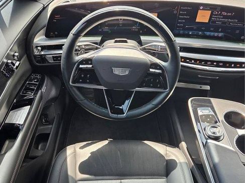 Certified 2024 Cadillac Lyriq Sport RWD image 18