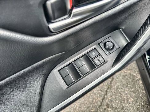 Used 2025 Toyota RAV4 XLE w/ Convenience Package image 22