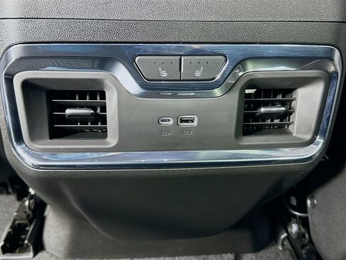 Used 2024 GMC Sierra 1500 Denali AWD/4WD image 26