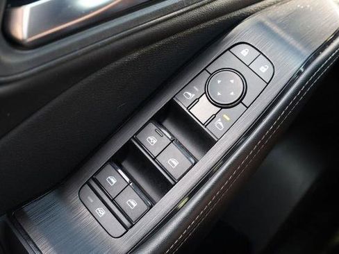 Certified 2024 Nissan Rogue SV w/ SV Premium Package image 19