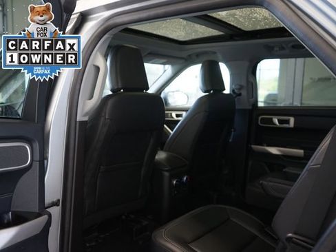 Used 2023 Ford Explorer XLT w/ Equipment Group 202A AWD/4WD image 28