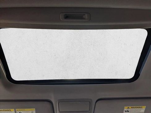 Used 2021 Honda CR-V EX image 15