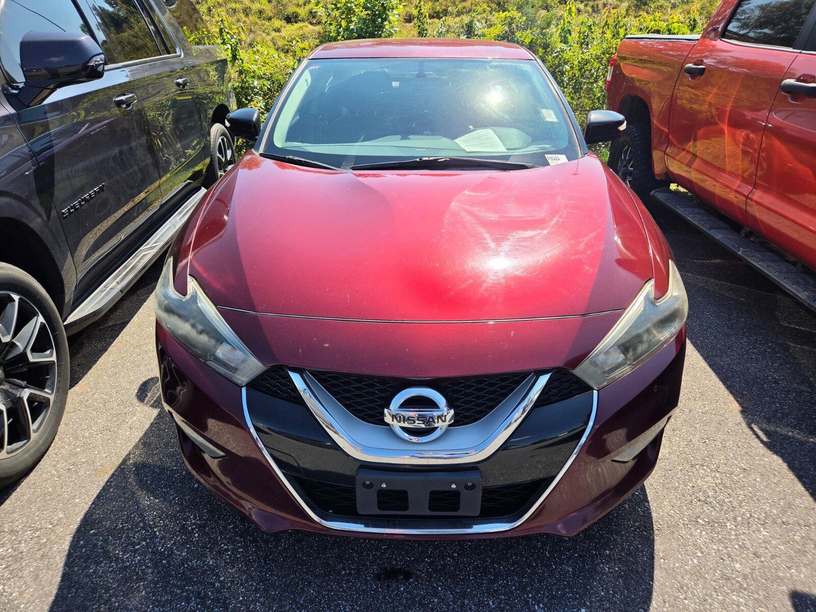 Used 2016 Nissan Maxima SR FWD image 2