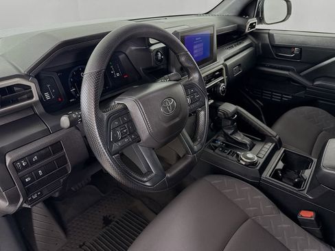 Certified 2025 Toyota Tacoma SR image 9