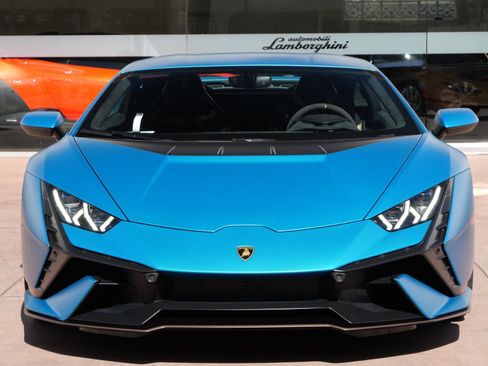 Used 2024 Lamborghini Huracan Tecnica RWD image 5