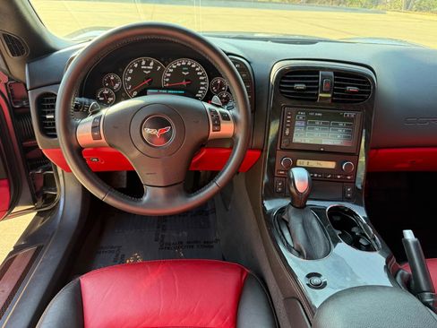 Used 2011 Chevrolet Corvette Grand Sport w/ Preferred Equipment Group image 17