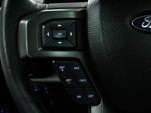 Used 2018 Ford F150 Lariat w/ Equipment Group 502A Luxury AWD/4WD image 20