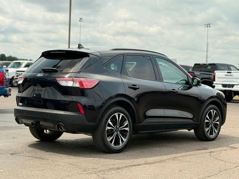 Certified 2022 Ford Escape SEL w/ SEL Stealth AWD Package image 35