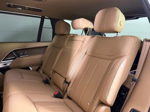 New 2026 Land Rover Range Rover Long Wheelbase SE AWD/4WD image 24