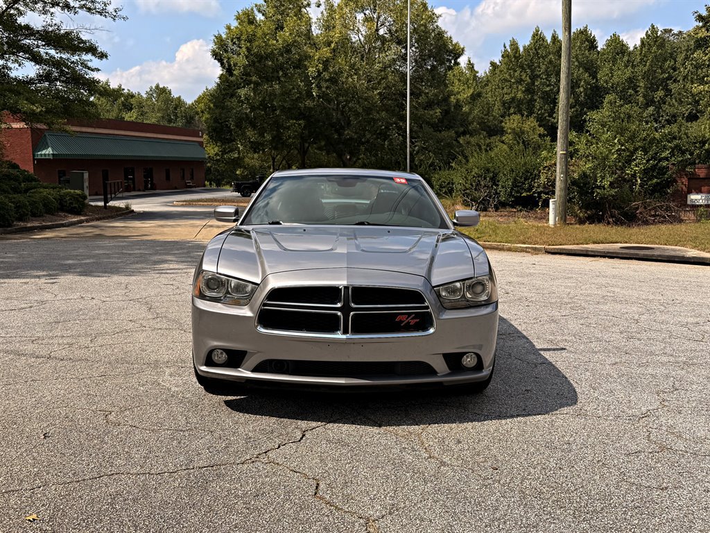 Used 2011 Dodge Charger R/T RWD image 2