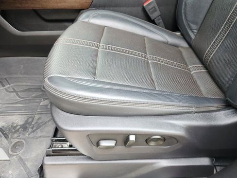 Used 2025 Chevrolet Silverado 1500 High Country w/ High Country Premium Package image 26