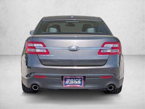 Used 2018 Ford Taurus Limited FWD image 7