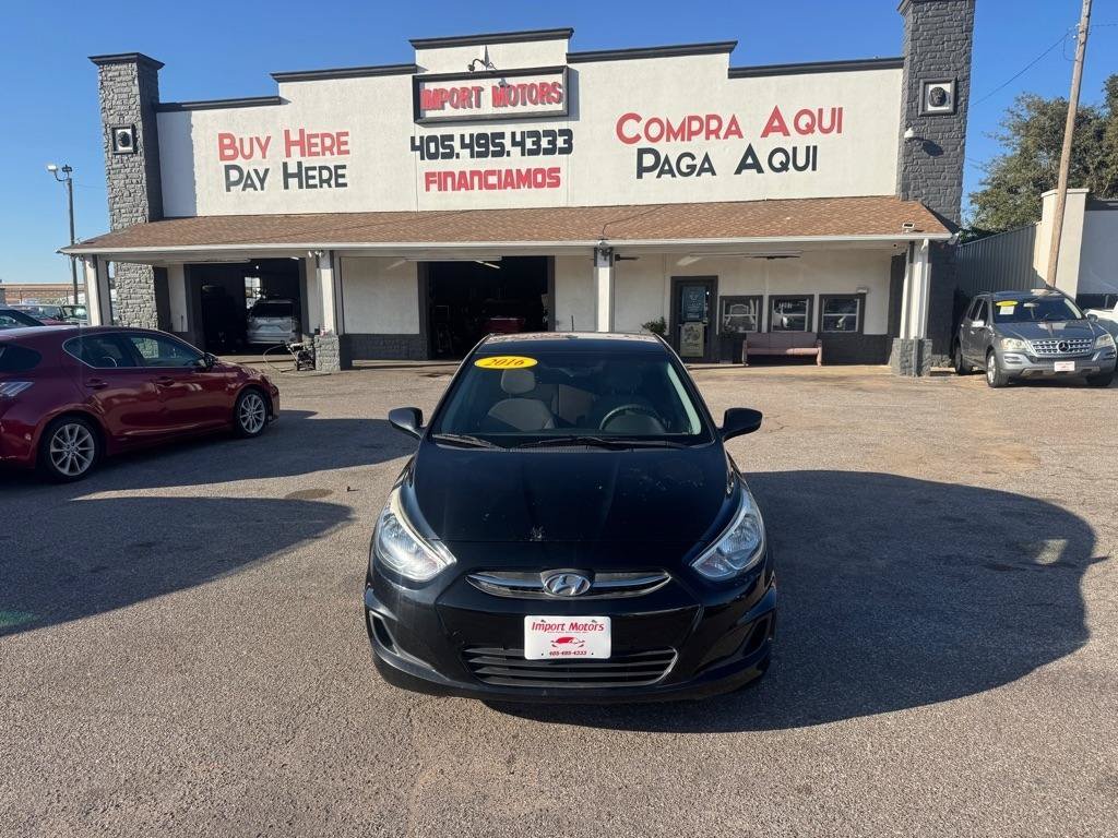 Used 2016 Hyundai Accent SE FWD image 2