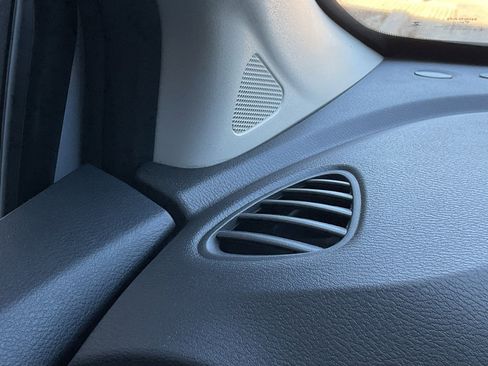 New 2025 Nissan Versa SV w/ Trunk Package image 22