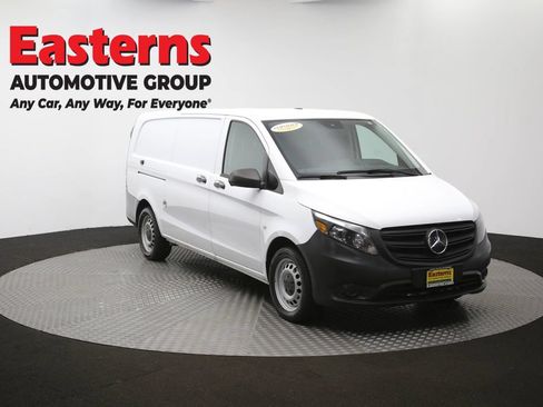 Used 2023 Mercedes-Benz Metris image 45