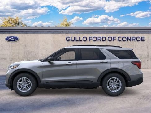 New 2026 Ford Explorer Active RWD image 3