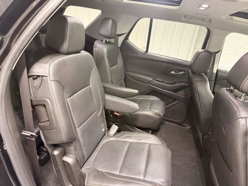 Used 2019 Chevrolet Traverse Premier w/ Redline Edition AWD/4WD image 43
