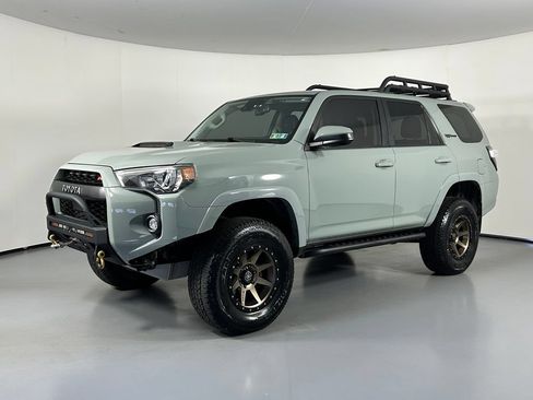 Used 2021 Toyota 4Runner TRD Pro AWD/4WD image 3