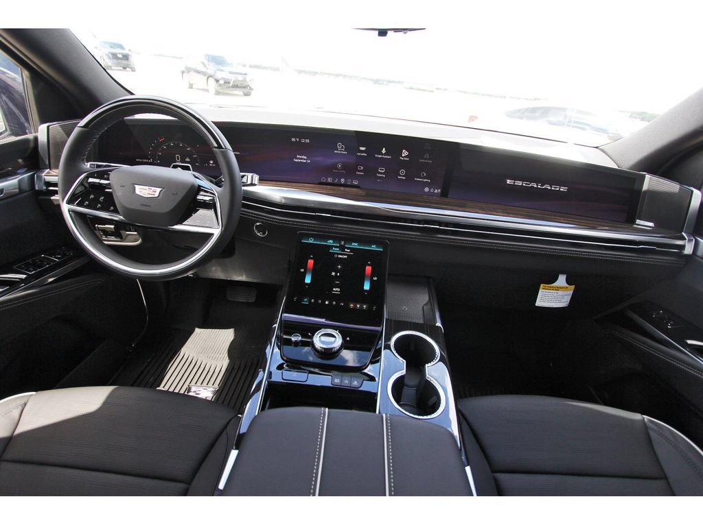 New 2027 Cadillac Escalade ESV Luxury RWD image 9
